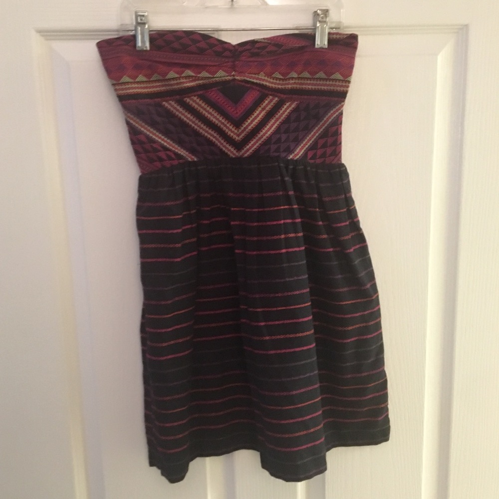 Women’s Tribal Print strapless dress